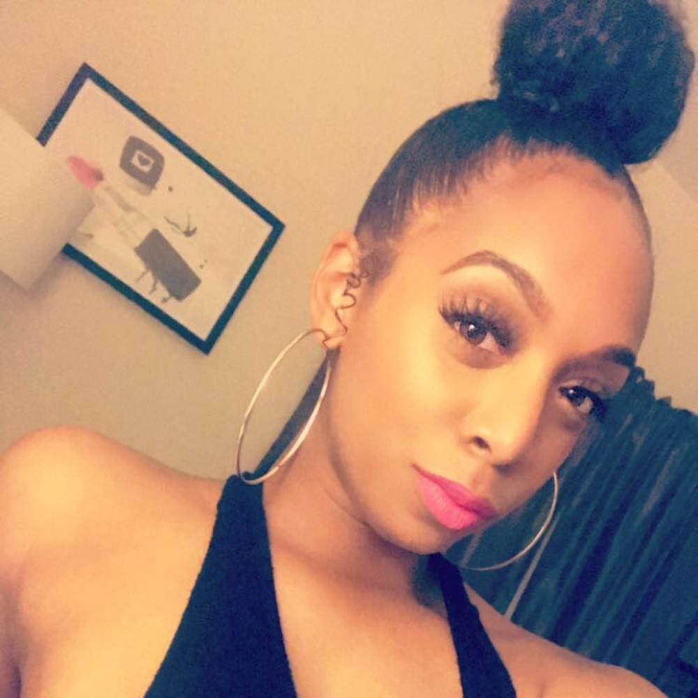 Meet your Posher, Celeste